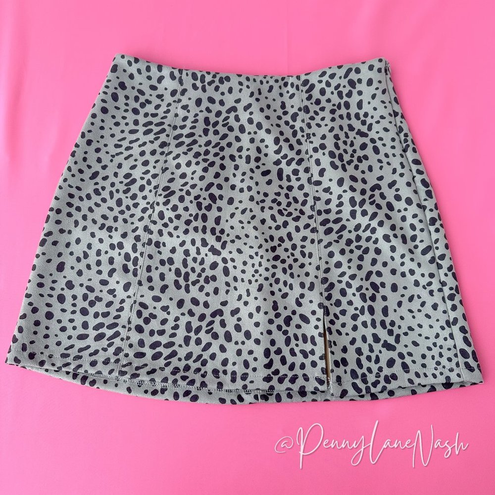 She+Sky Animal Print Mini Skirt Gray/Black - Picture 2 of 7